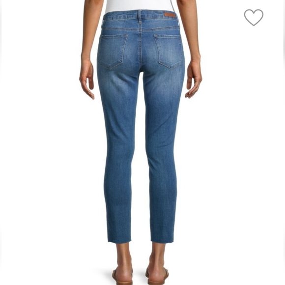 ARTICLES OF SOCIETY Carly Cropped Skinny Jeans - Picture 2 of 9